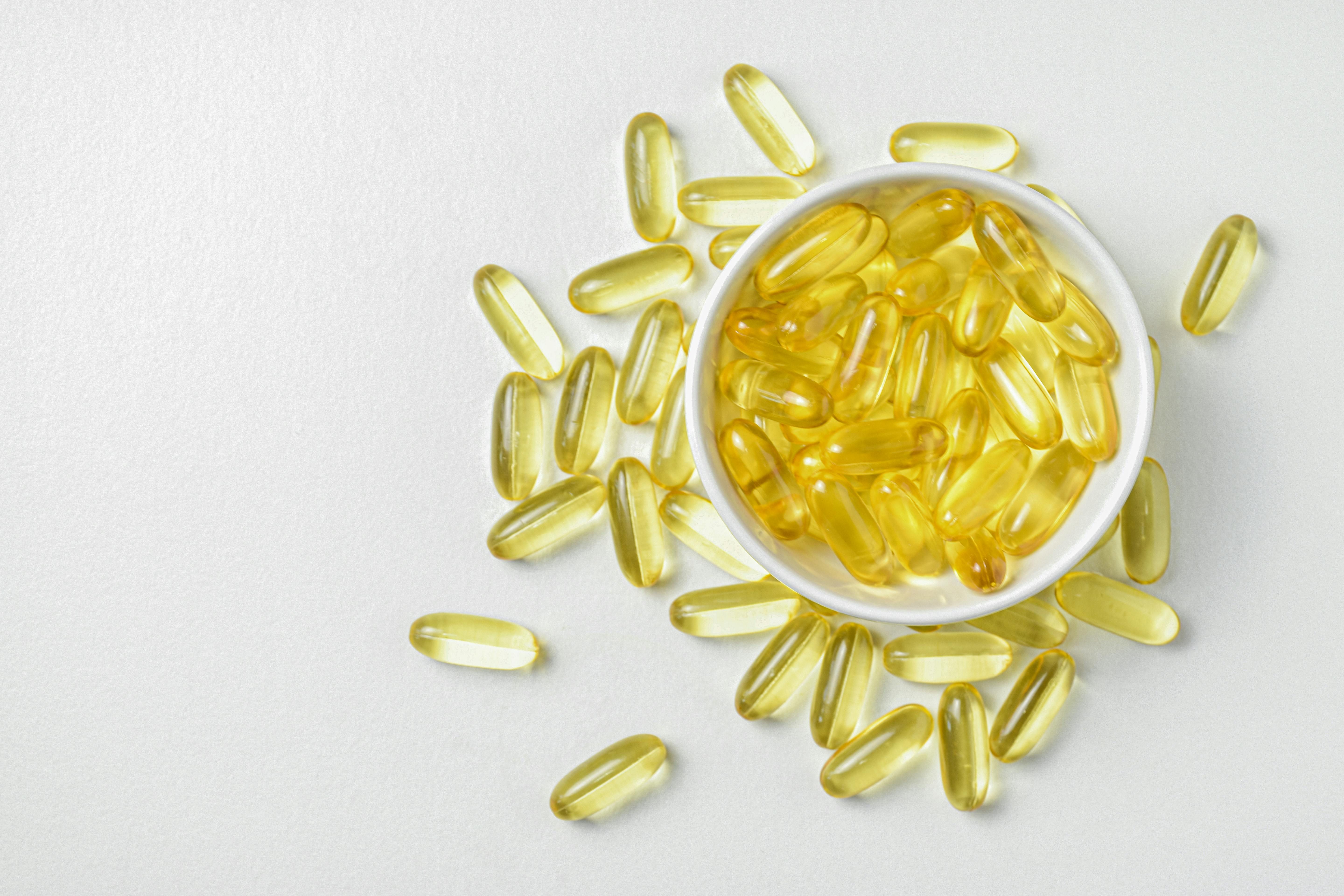Best Fish Oil Alternatives for Women: Top Omega 3 Supplements You Need to Know Assorted Omega 3 supplements displayed, ideal fish oil alternatives for women focusing on health and wellness.